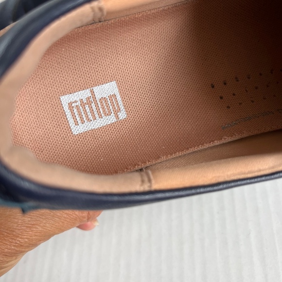 FitFlop Sz 8 Leather Blue Slip on Womens Rally Slip On Platform Sneakers Shoes - Picture 2 of 9